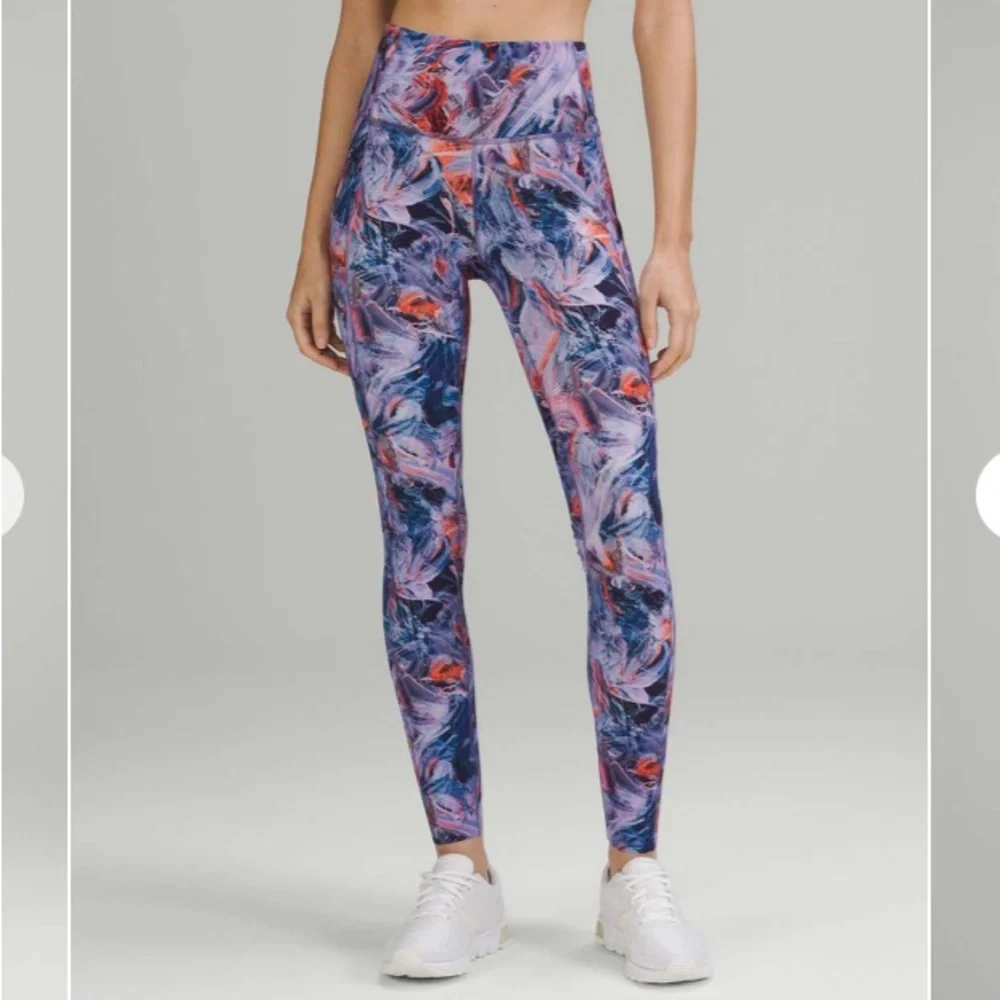 NWT Lululemon Fast and Free Brushed Fabric High-Rise Tight 28" Inseam Size 2 - Picture 6 of 8